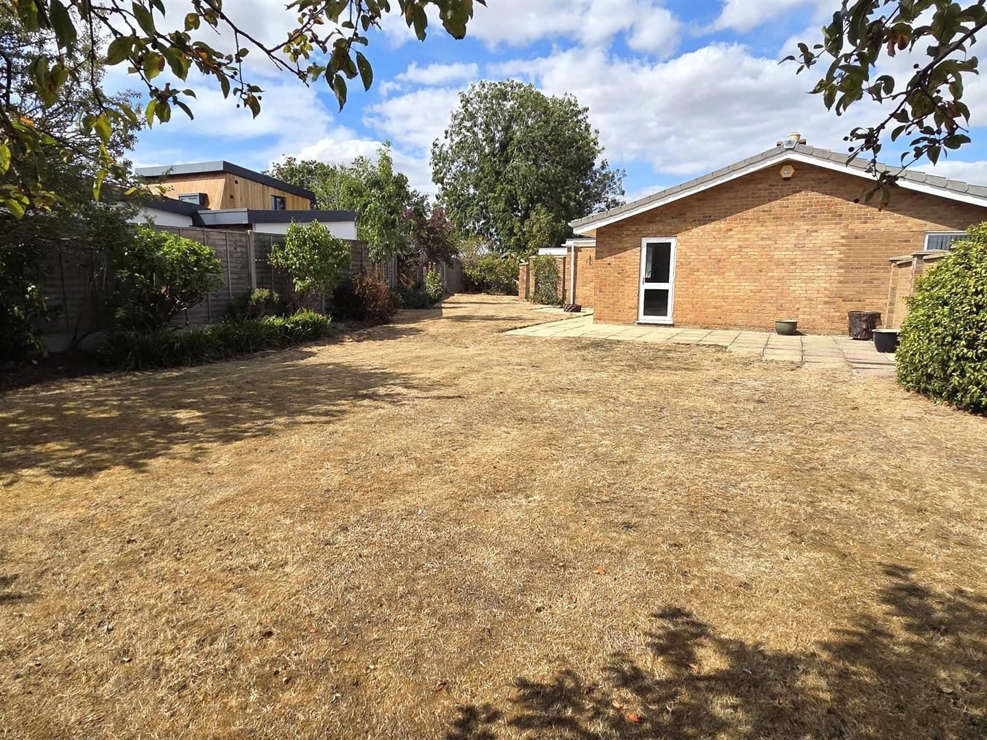 Home Close, Renhold, Bedford